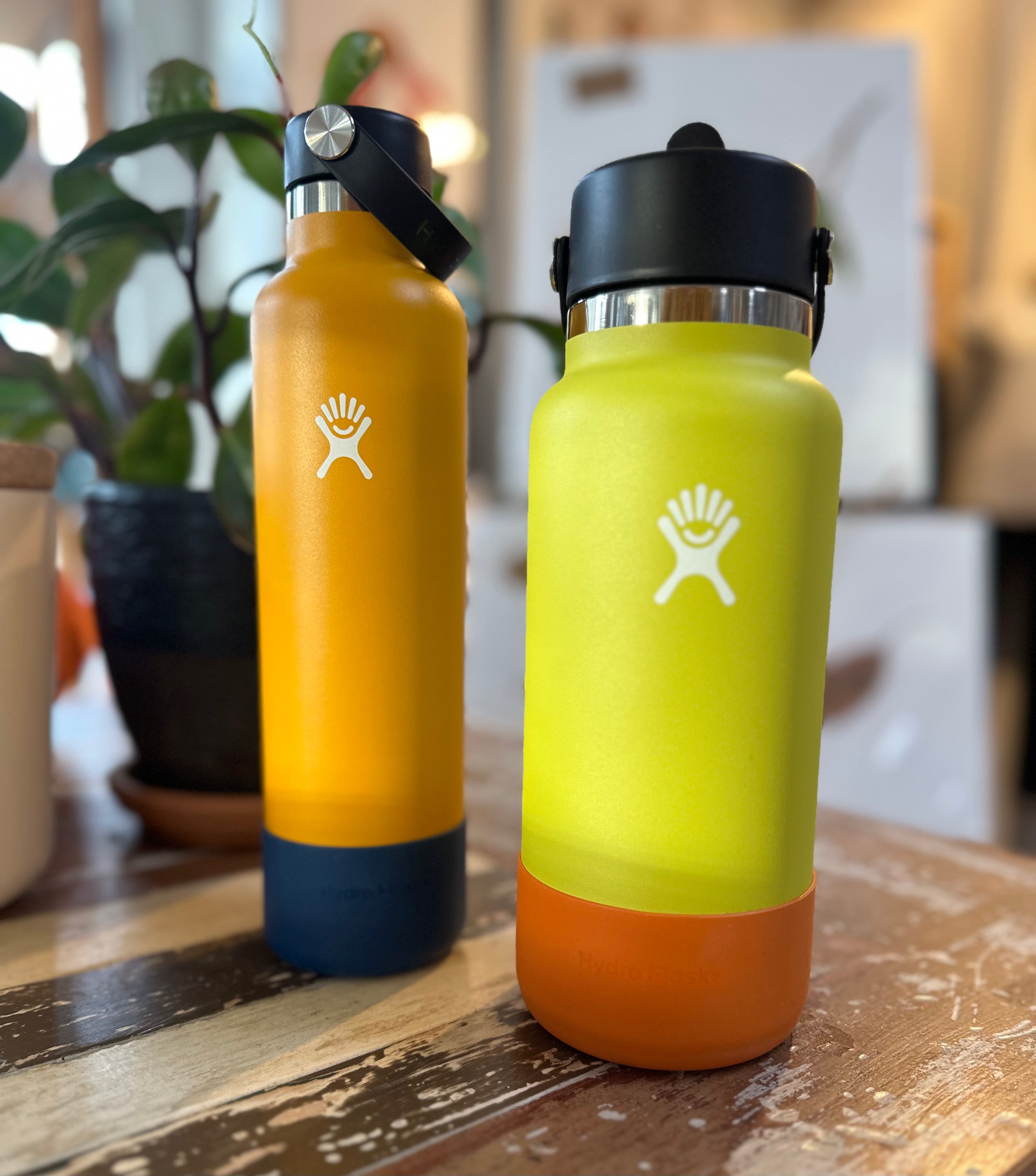 Yellow hydro online flask boot