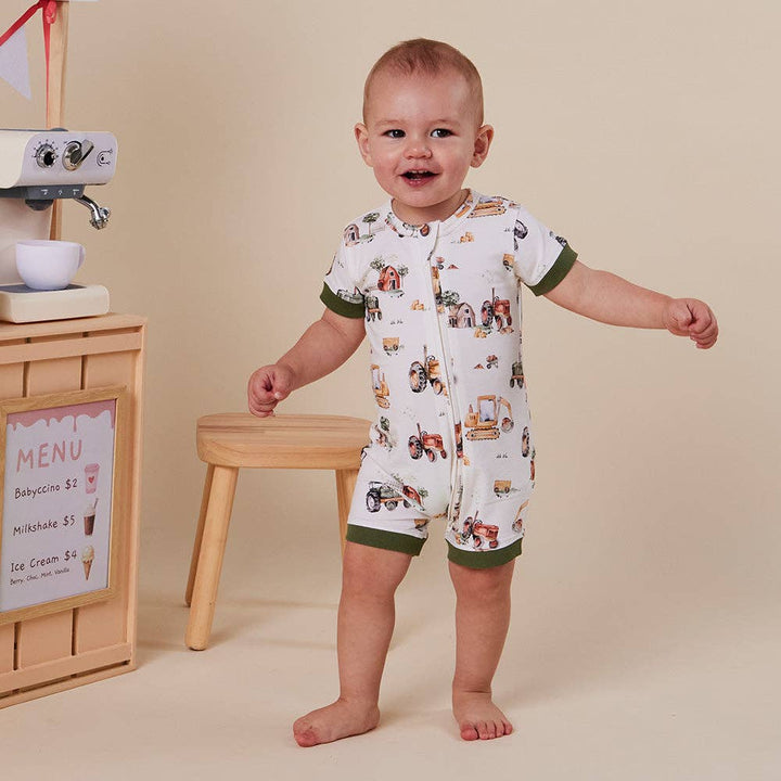 Snuggle Shortie – Diggers & Tractors