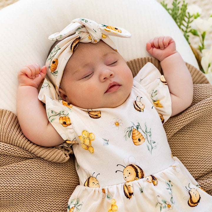 Dress - Short Sleeve Bumblebees