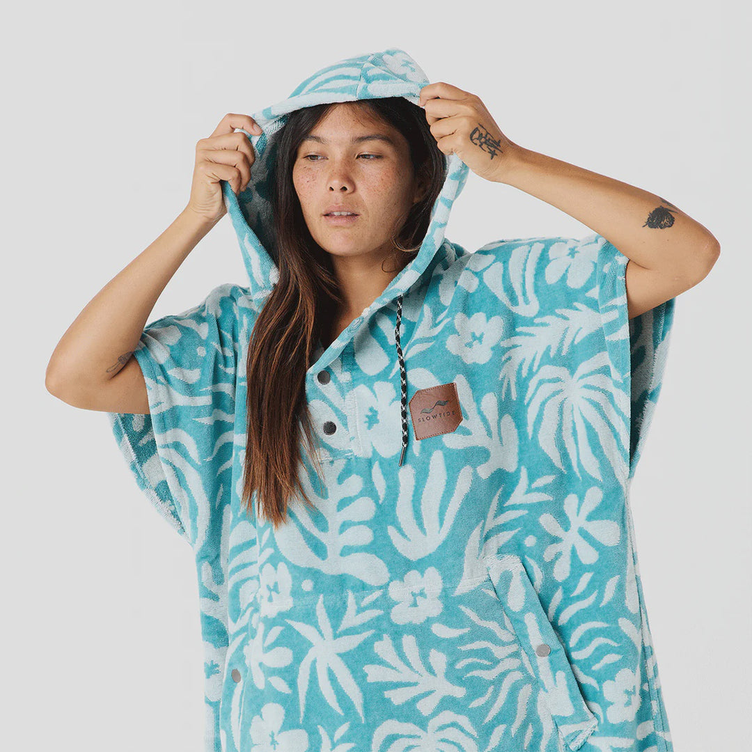 Changing Poncho - Sunny  Sky Blue