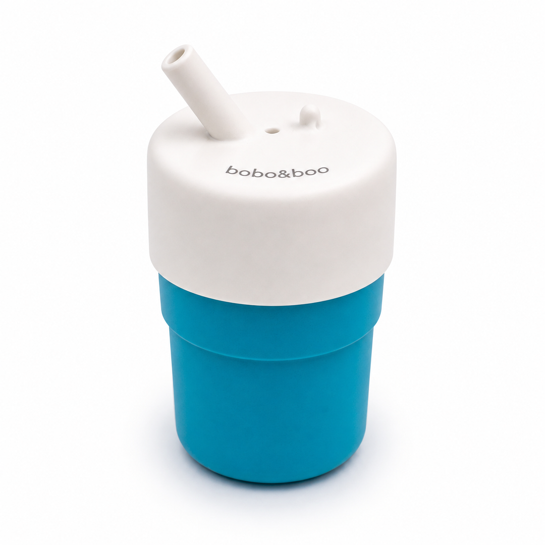 Universal Silicone Cup Lid - Sip & Straw White