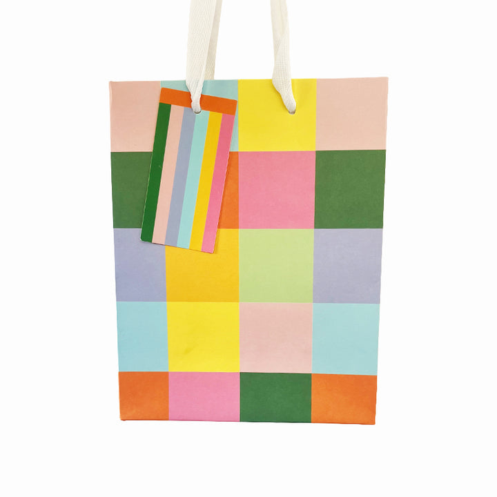 Colourful gift bag – front view